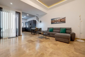 Top Location 1 Bedroom with Terrace